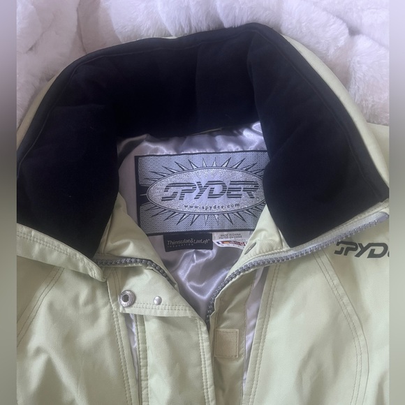 Spyder Ski Snow Jacket EUC - Picture 4 of 6